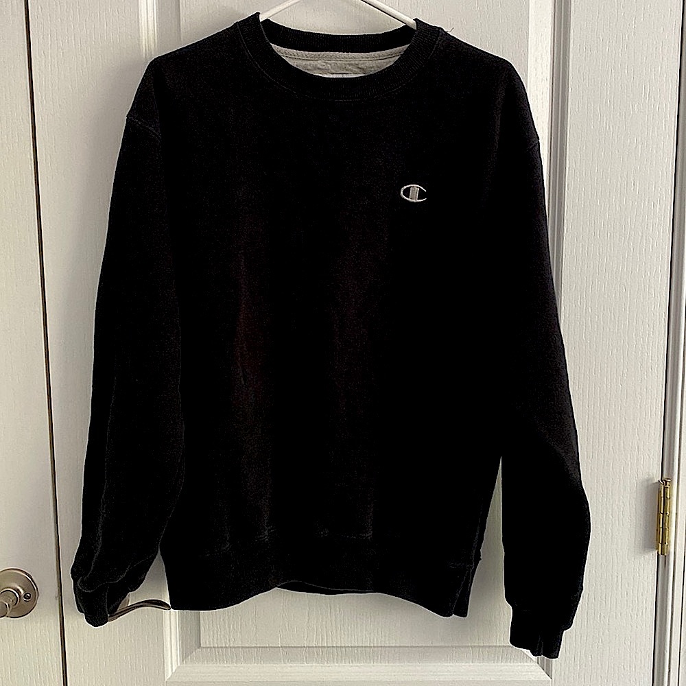 BLACK ADULT MEDIUM CHAMPION SWEATSHIRT